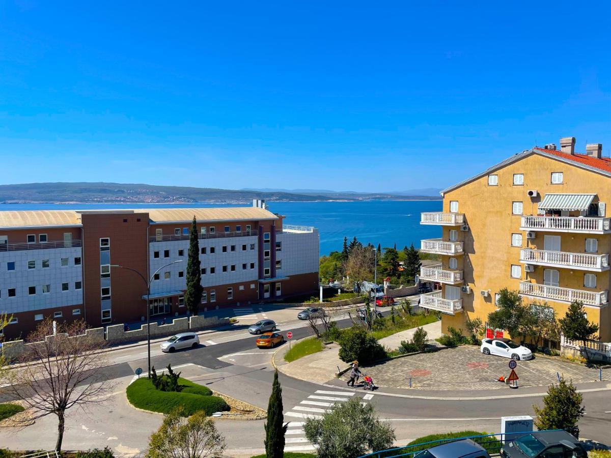 Apartmani Milan Crikvenica Bagian luar foto