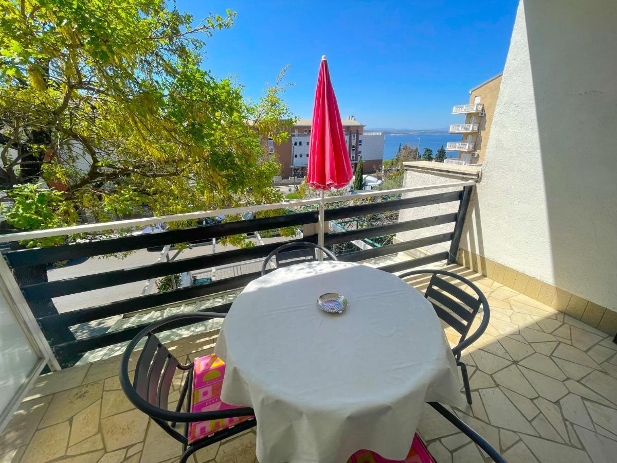 Apartmani Milan Crikvenica Bagian luar foto