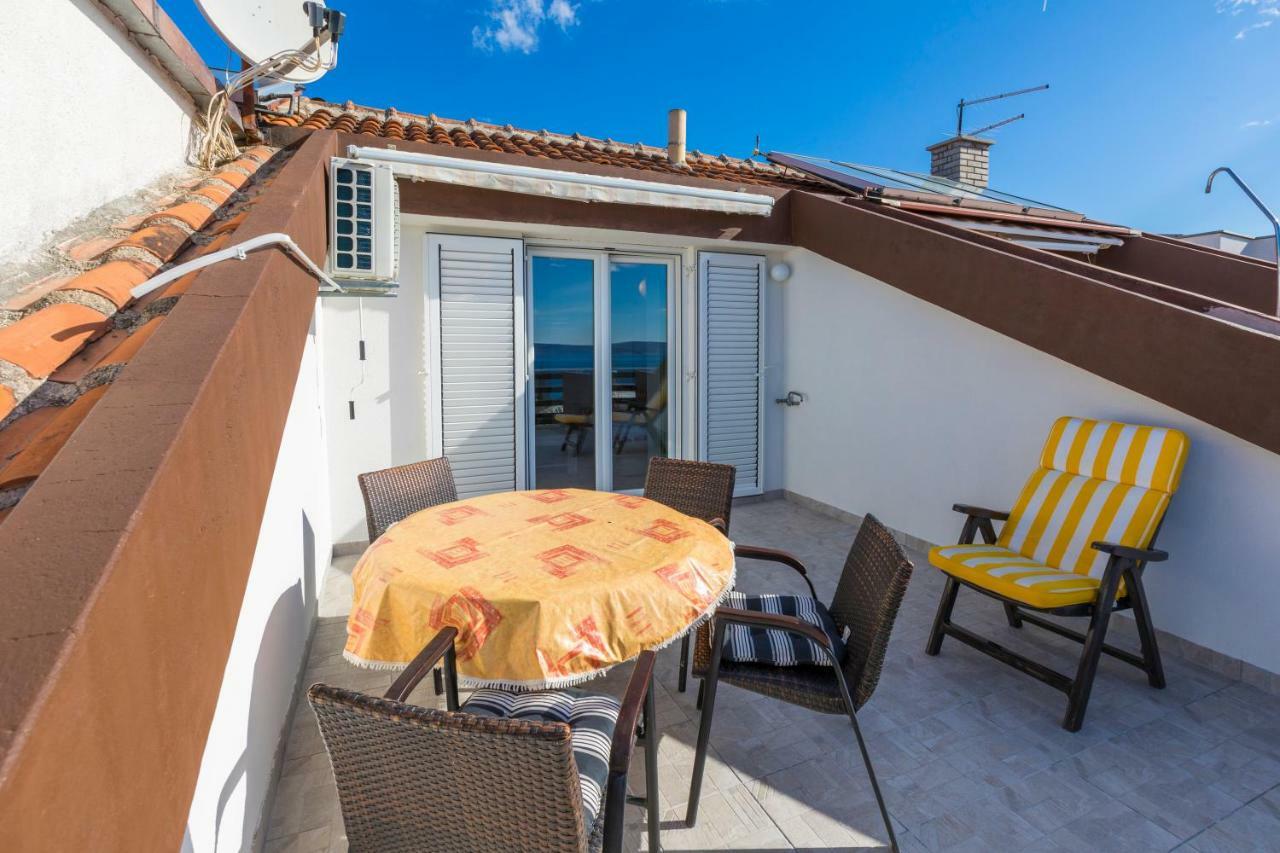 Apartmani Milan Crikvenica Bagian luar foto