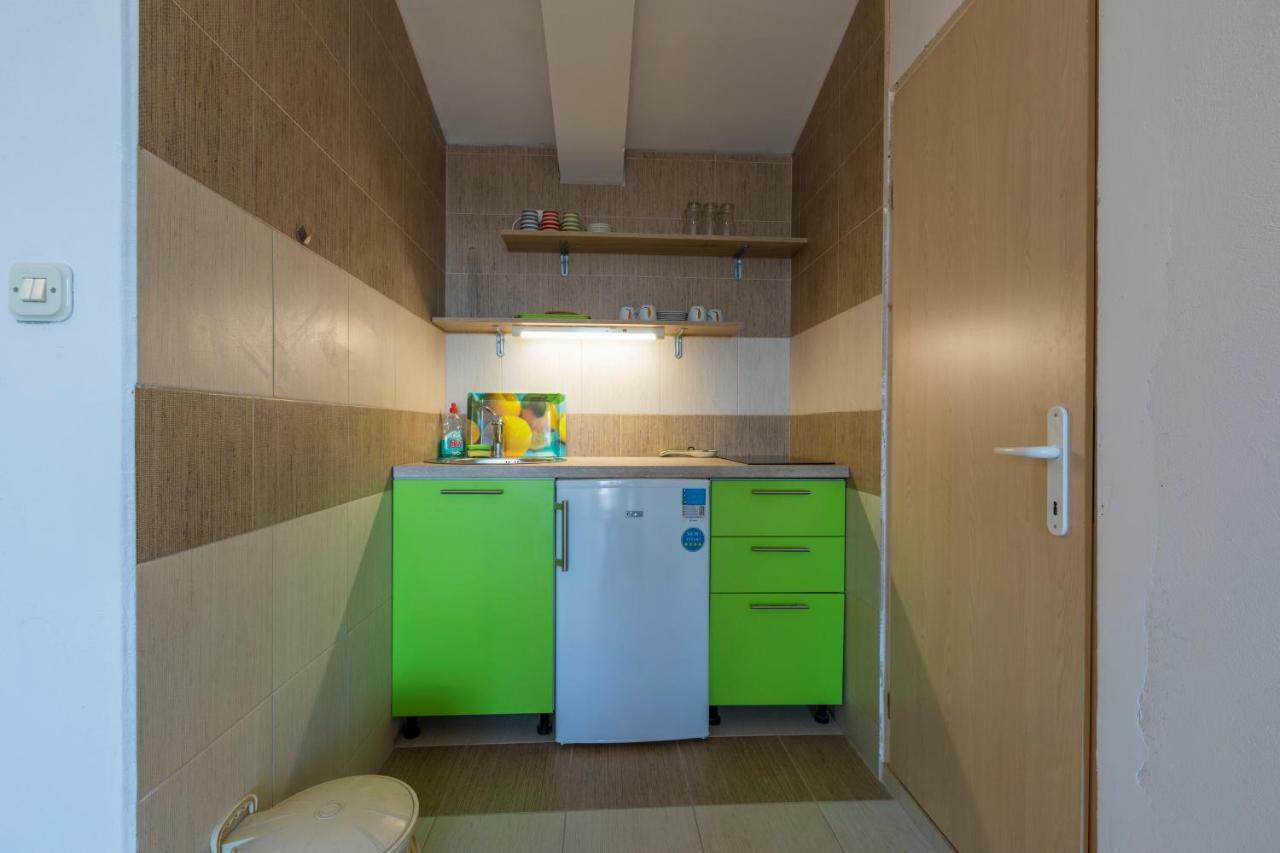 Apartmani Milan Crikvenica Bagian luar foto