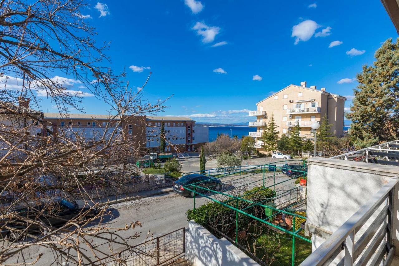 Apartmani Milan Crikvenica Bagian luar foto