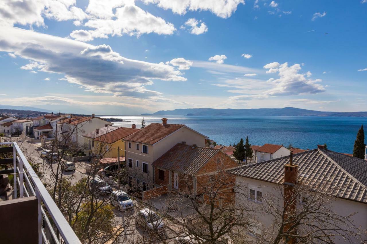 Apartmani Milan Crikvenica Bagian luar foto
