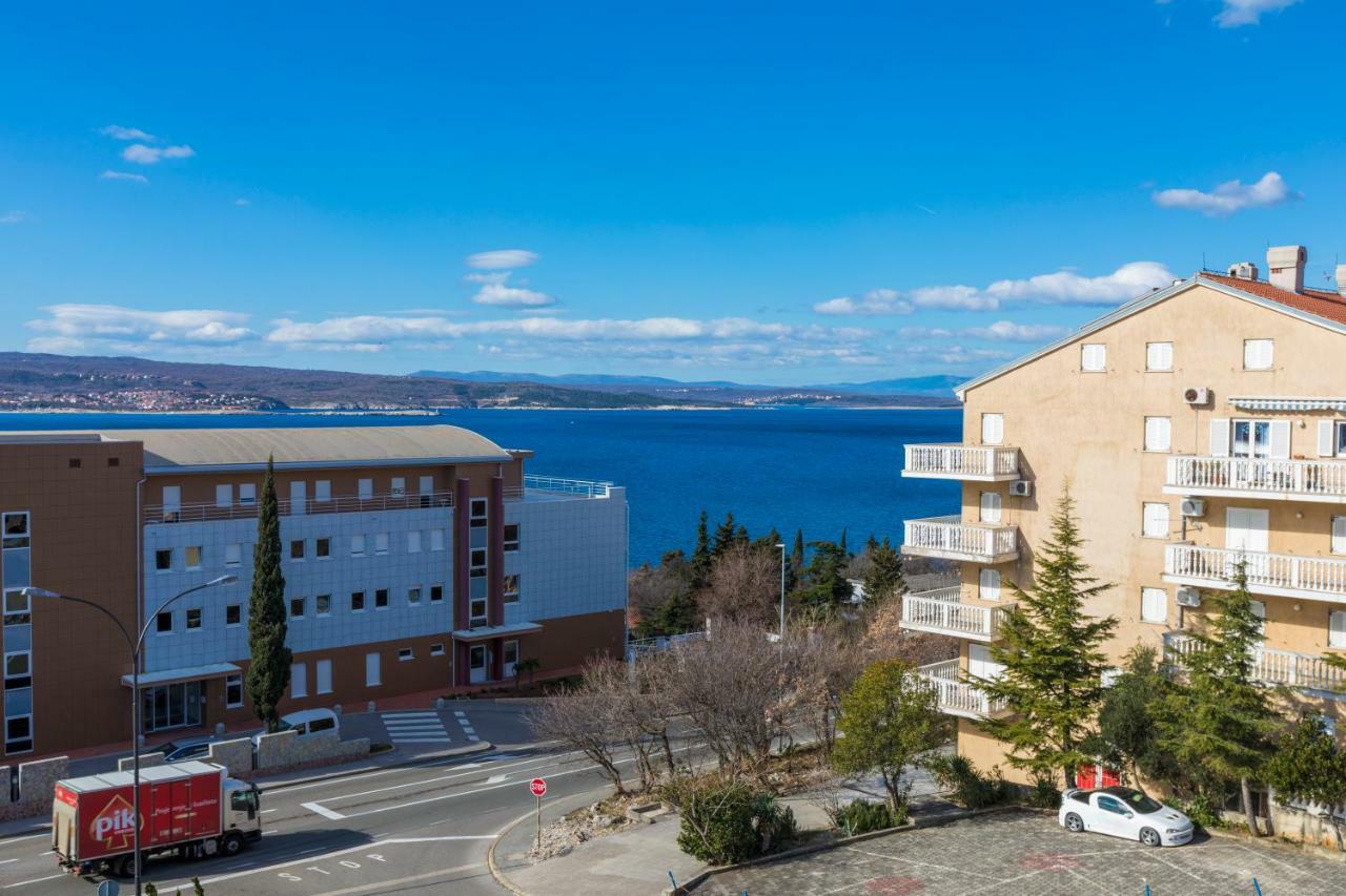 Apartmani Milan Crikvenica Bagian luar foto