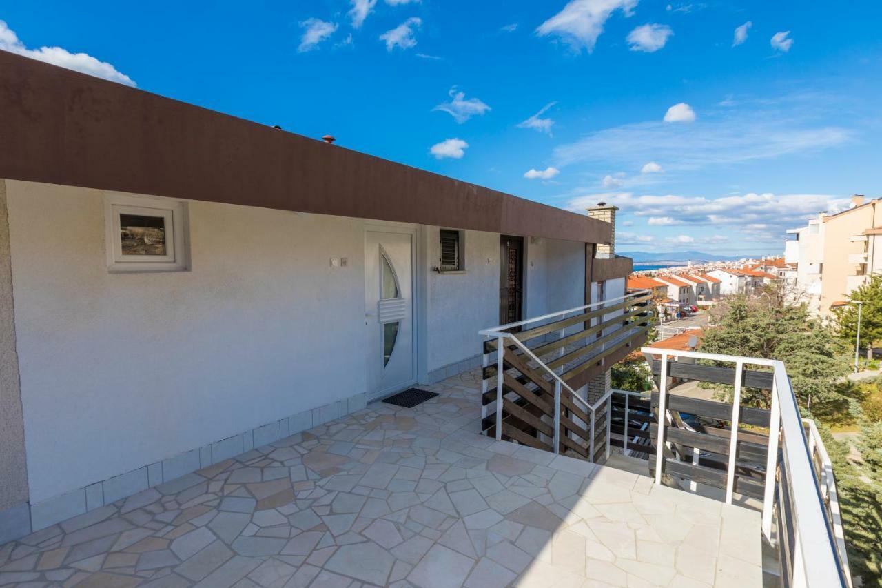 Apartmani Milan Crikvenica Bagian luar foto